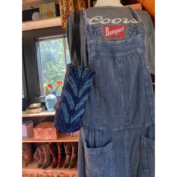 Floral Straw Bag - Picture 3 of 10